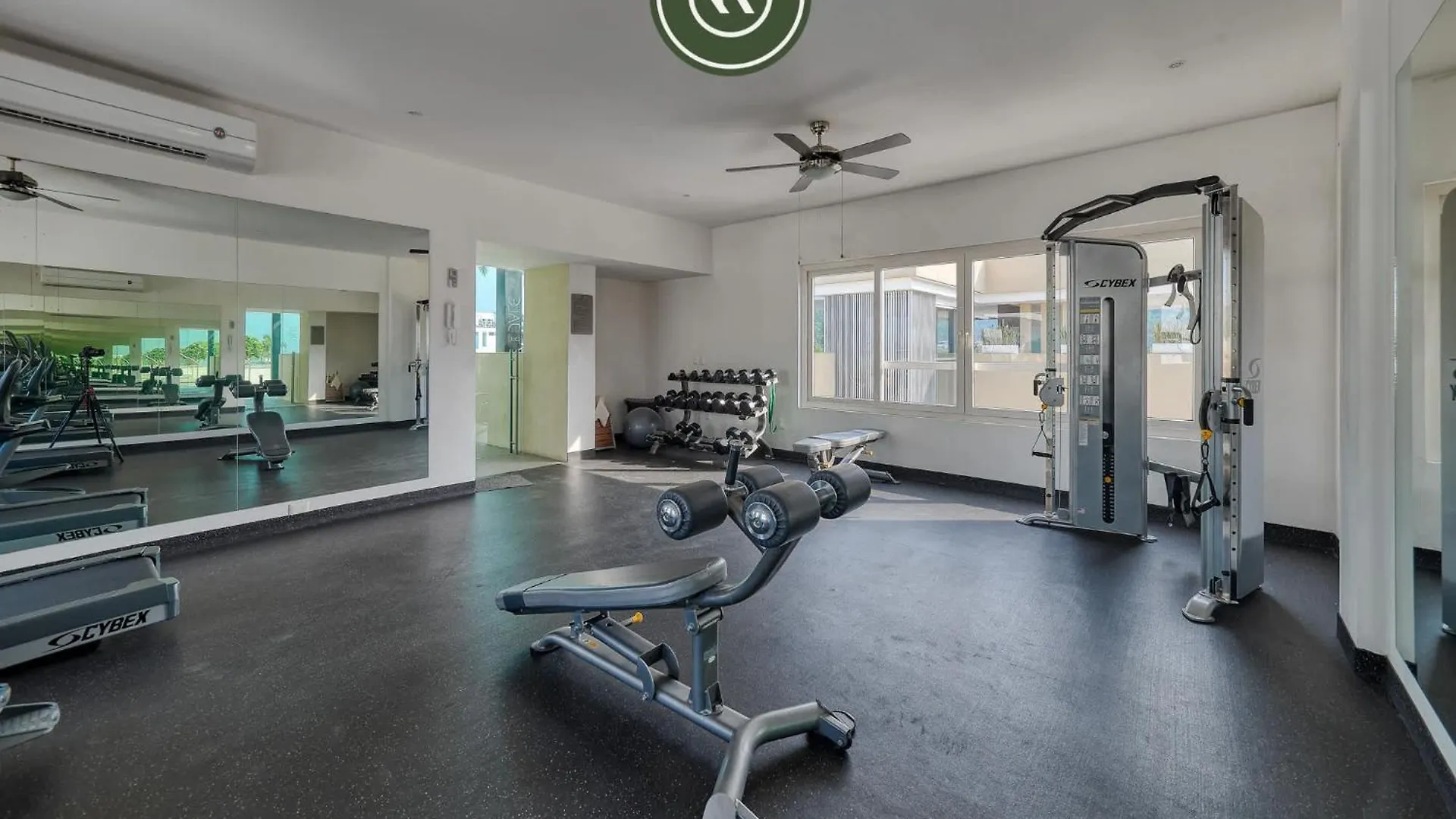 Amazing 1 Bedroom Condo - Zona Romantica - Rooftop Pool Puerto Vallarta 0*,  Messico