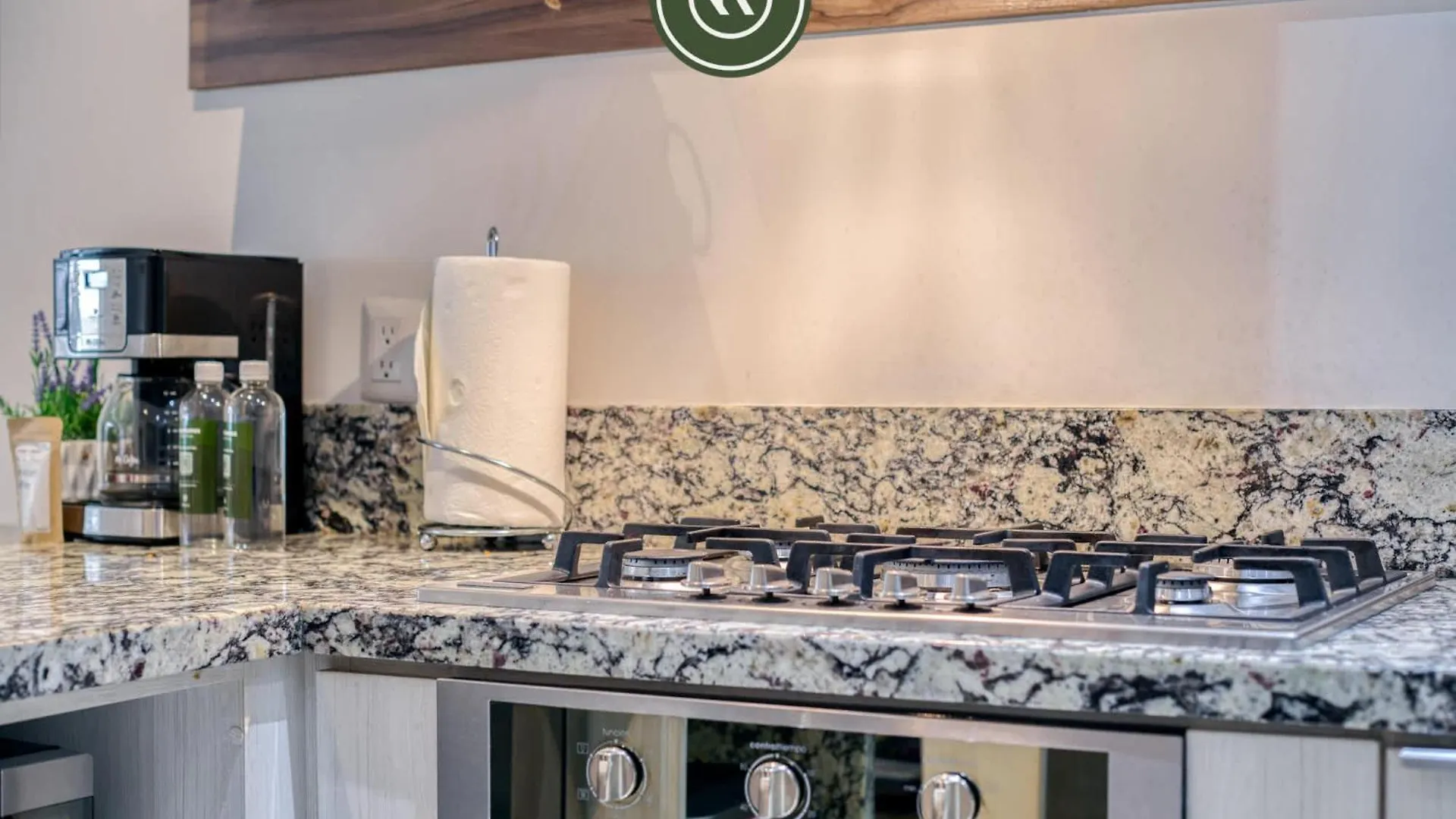Amazing 1 Bedroom Condo - Zona Romantica - Rooftop Pool Puerto Vallarta